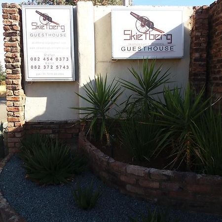 Skietberg Lodge Colesberg Exterior foto